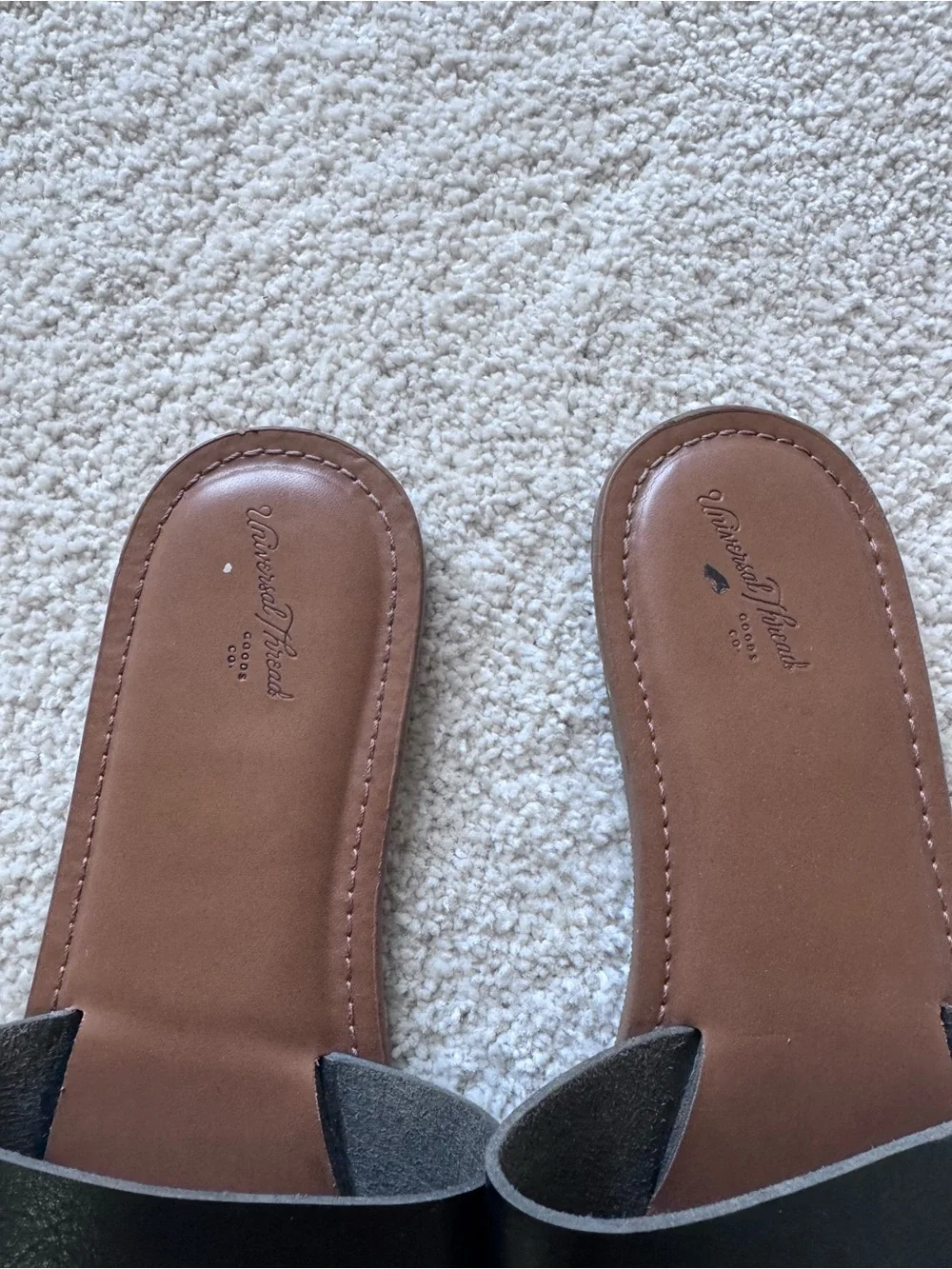 Universal Thread Black Slide Sandals with Brown Footbed